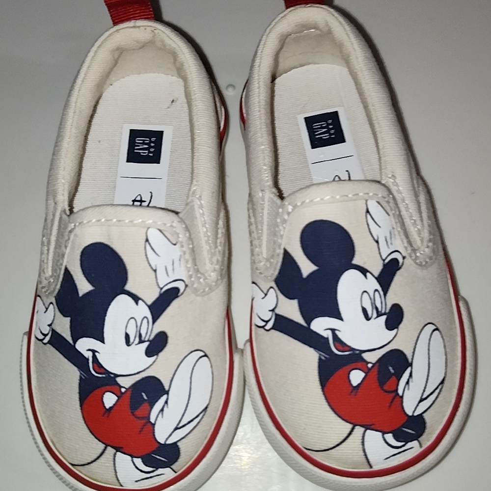 Disney White and Red Cartoon Character Sneakers